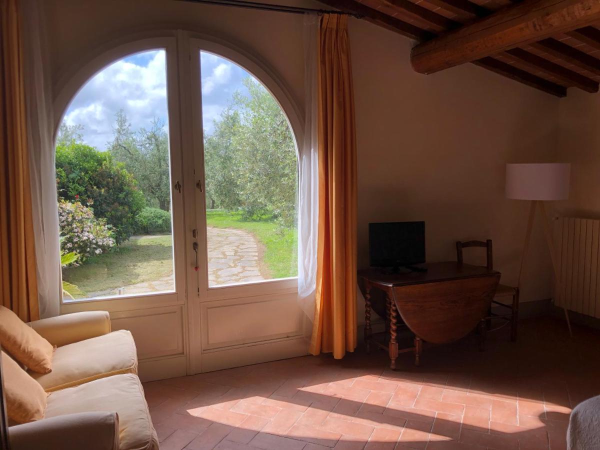 Agriturismo Podere La Casa Palaia Bagian luar foto