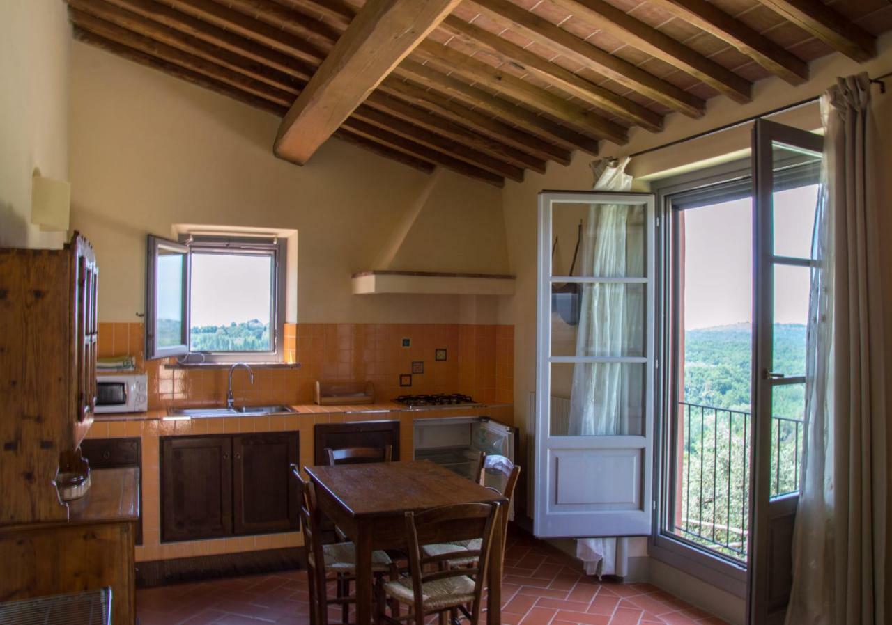 Agriturismo Podere La Casa Palaia Bagian luar foto