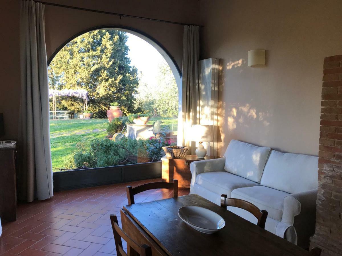 Agriturismo Podere La Casa Palaia Bagian luar foto